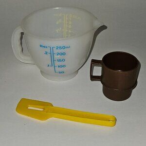 VTG 3 Tupperware Toys Tuppertoys Lot Measuring Cup Brown Mug Yellow Spatula READ